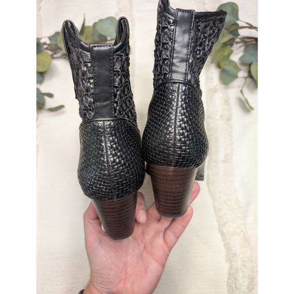 Coconuts by Matisse Emily Western Boot in Black - Picture 4 of 6